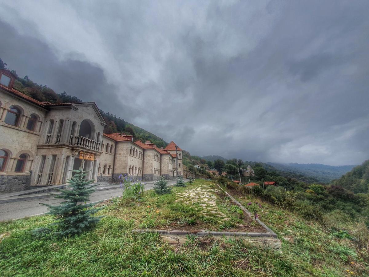 Hotel Vanatun, Haghartsin Monastery Teghut Luaran gambar